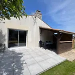 Du Moulin Girard Casa de Férias Jard-sur-Mer
