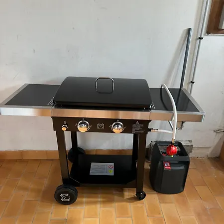 בית נופש Du Moulin Girard ז'אר-סור-מר